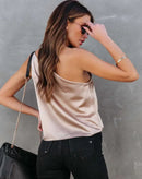 Blusa de Seda Lis de Um Ombro Só