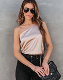 Blusa de Seda Lis de Um Ombro Só