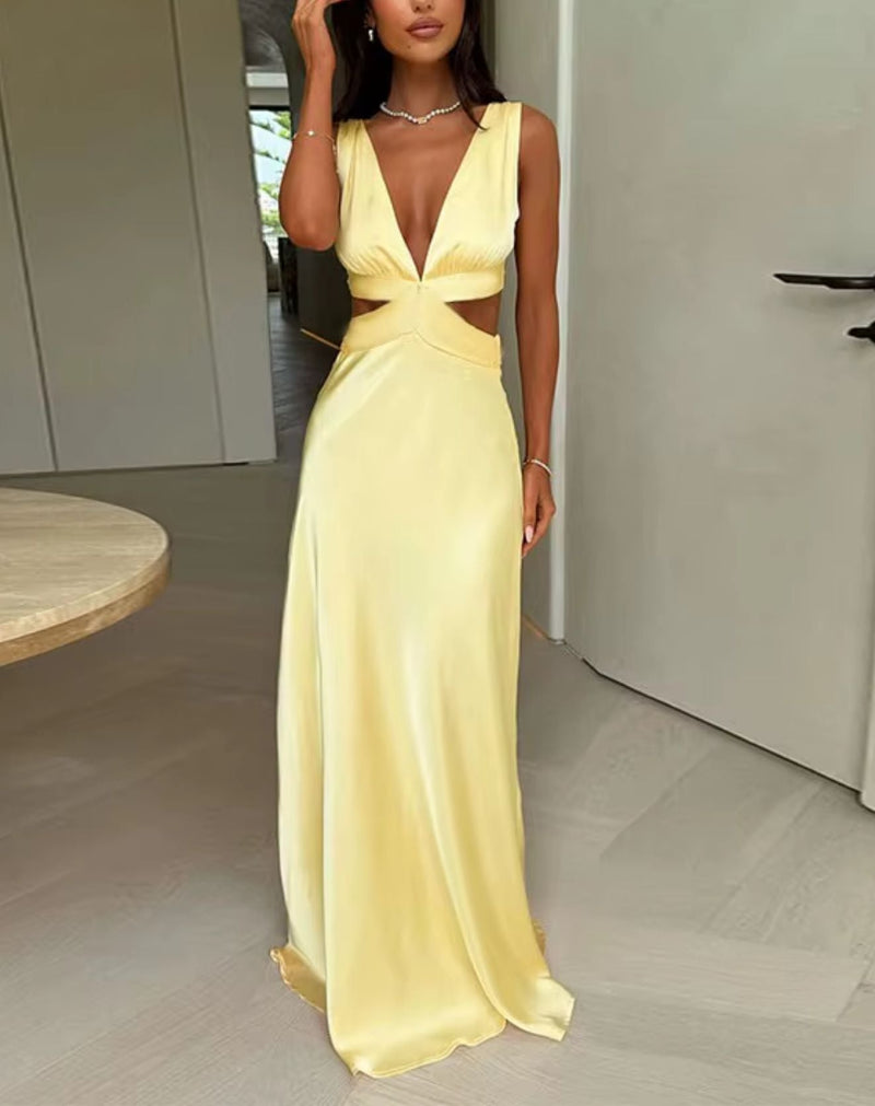 Vestido Longo Tina com Corte Fora na Cintura e Decote V