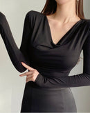 Blusa Meduza Decote V e Mangas Longas